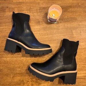 Dolce Vita size 7.5 Women's Black Chelsea Lug Heel Boots